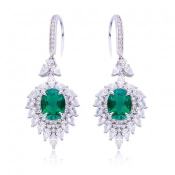 Hot selling egg-shaped 4.0CT cultured emerald S925 silver plated white gold ear hooks